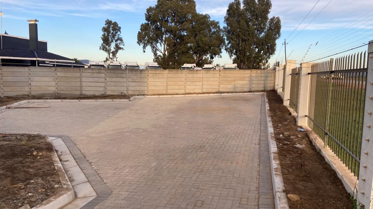 Retaining walls